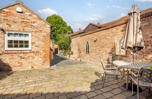 York Apartment | Moatside Gate