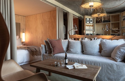 Les Puces de Saint-Ouen Hotel | MOB House