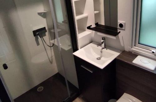 Challes-les-Eaux Other | Mobil-home 20m² avec Terrasse - 1 Chambre, 2 Personnes - API-1-52-1269