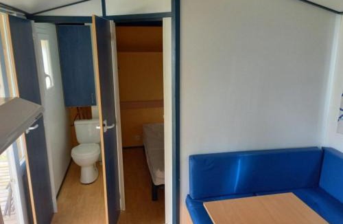Athee Other | Mobil-home confortable avec terrasse pour 4 personnes à Athée - API-1-52-1366