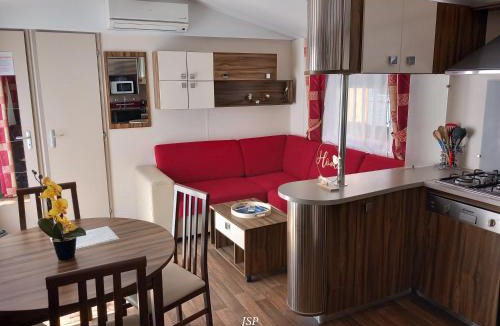 Vaudreuille Apartment | Mobil Home La mésange Bleue
