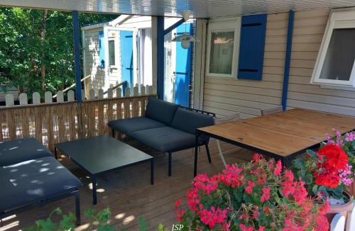 Vaudreuille Apartment | Mobil Home La mésange Bleue