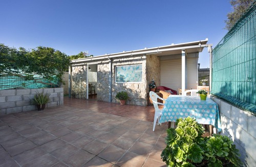 Los Franceses-la Vega House | Mobile Home 'Manoli' with Private Garden and Balcony