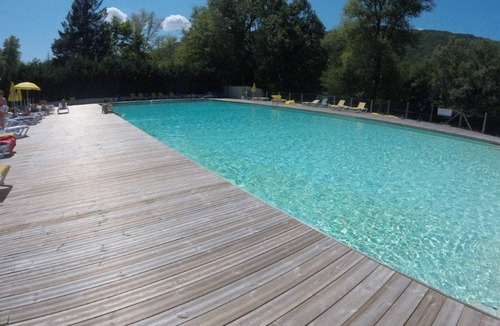 Monceaux-sur-Dordogne House | Mobile home with terrace for 6 people