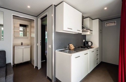 Margine Coperta-Traversagna House | Mobile Home 'Camping Belsito Venere 510' with Shared Pool, Wi-Fi and Air Conditioning
