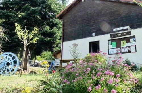 Champagnac-le-Vieux House | Mobile home 33m² for 4 people in Champagnac-le-Vieux