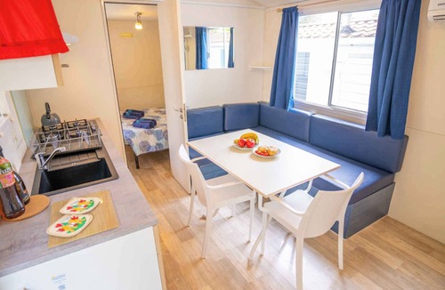 Torre del Pozzo House | Mobile home with air conditioning, terrace, and pool