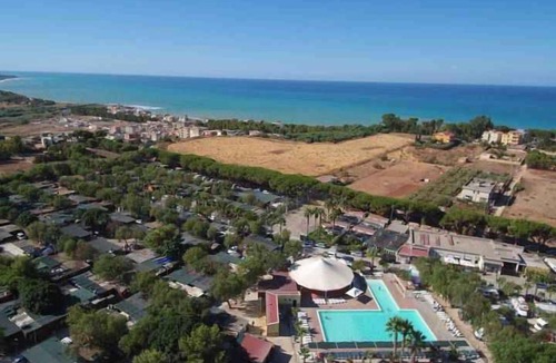Seccagrande House | Mobile home with air conditioning, terrace and pool
