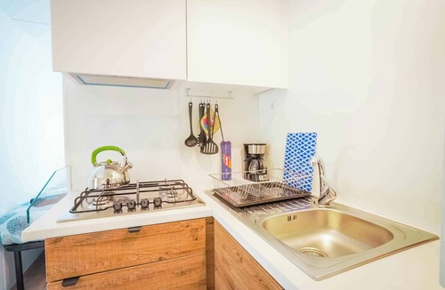 Torre Rinalda House | Mobile home with air conditioning, terrace and pool