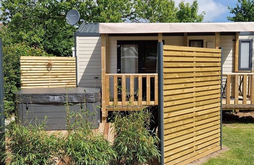 Pordic House | Mobile home with private spa and terrace in Pordic