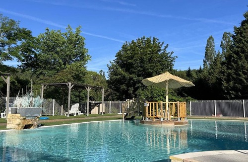 La Cassagne House | Mobile Home with Terrace in La Cassagne