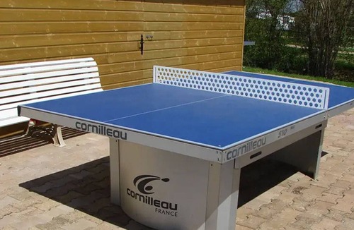 Saint-Boil House | Mobile Home with Terrace in Saint-Boil for 6 People