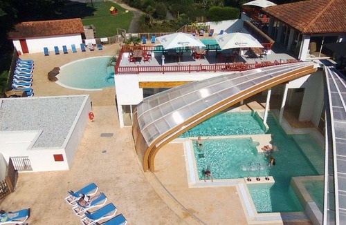 Espelette House | Mobile Home with Terrace in Espelette for 5 People