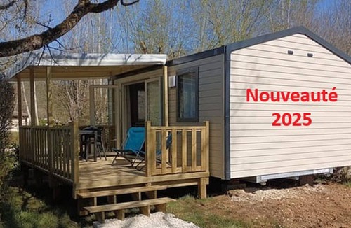 Grolejac House | Mobile Home with Terrace in Groléjac