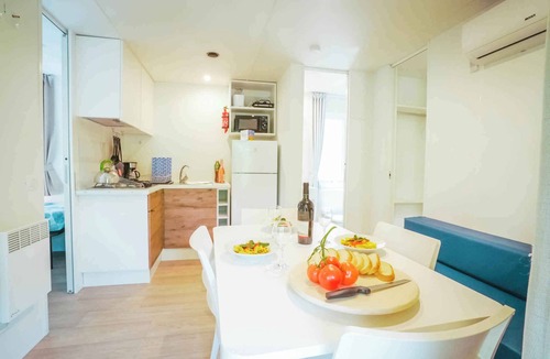 Rosapineta House | Mobilehome with air conditioning, terrace and pool