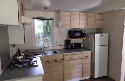 Chateauneuf-de-Galaure Other | Mobilhome 5 personnes camping 4 étoiles