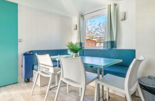 Chateauneuf-de-Galaure House | Mobilhome climatisé 3 chambres