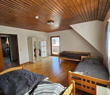 Waldenbuch Apartment | Mobilierte Wohnung mit 6 Betten Stuttgart, Böblingen, Reutlingen, Waldenbuch