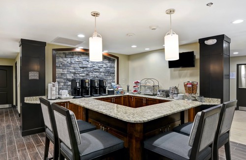 Mount Juliet Condo | Mobility Accessible Suite | Free Breakfast, Business Center + Fitness Center Access