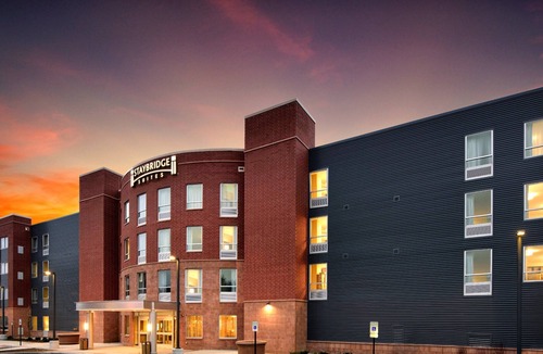 Marquette Apartment | Mobility-Accessible 1-Bedroom King Suite
