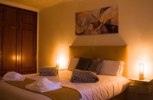 Atouguia da Baleia Villa | Moby Dick Guesthouse
