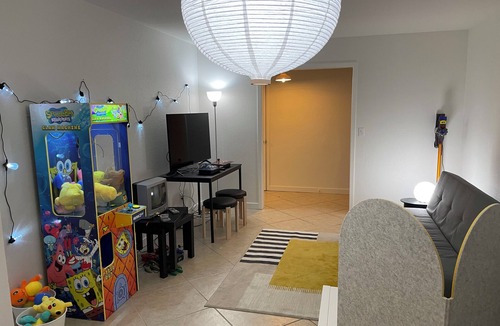 Katy House | Mockingbird Arcade House