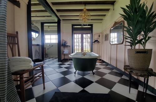 Ledbetter House | Mockingbird Fields- Nesting Suite