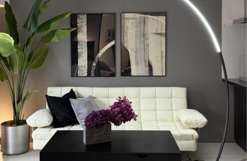 Nishiazabu Apartment | Mocomoco House Azabu