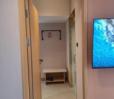 Pagedangan Hotel | Model J Hotel BSD Carstensz 曼居酒店 BSD卡斯滕茲購物中心店