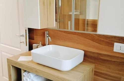 Crocetta-San Lazzaro-Modena Est House | Modena Rooms