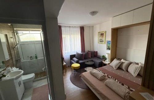 Downtown Apartment | Moderan Studio na Trgu Republike - Centar
