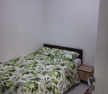 Chiajna Apartment | Modern 1-Bedroom Apartment with AC, Free Parking & Self Check-in Bucharest-Militari