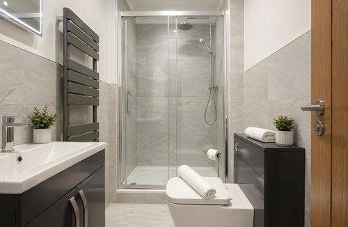 York Apartment | Modern 1 Double Bed-2 single beds Flat York City Centre - 5 Min Train Station-City Centre