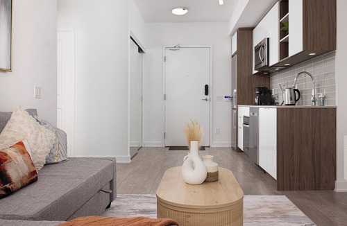 Fashion District Apartment | Modern 1BR Downtown Condo | Stylish & Cozy
