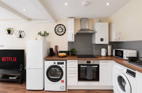 Brent Apartment | Modern 1BR Flat | Wembley Park with Balcony