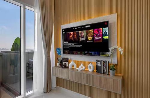 Dubai Apartment | Modern 1BR - High Floor - Balcony - DAMAC Hills