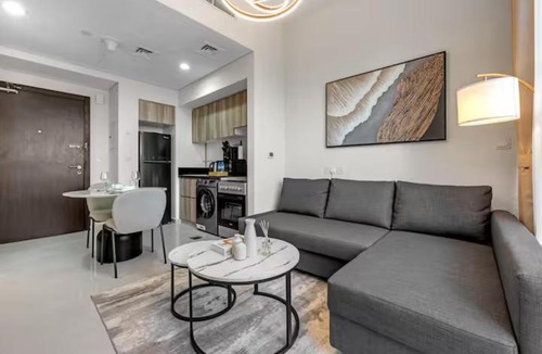 Dubai Apartment | Modern 1BR - High Floor - Balcony - DAMAC Hills