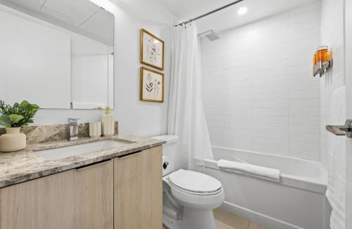 Church and Wellesley Apartment | Modern 1BR Suite Steps to Subway City Views