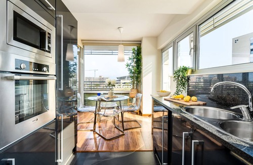 Sant Adria de Besos Apartment | Modern 2-Bedroom Apartment with Balcony & Pool Access Near Forum Beach