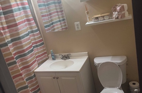 Paterson Apartment | Modern 2 bdrm apartment Downtown Paterson NJ available during the FIFA WORLD CUP