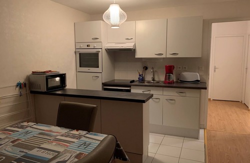 Fort-Mahon-Plage Apartment | Modern 2-bed apartment, beach balcony, pets allowed