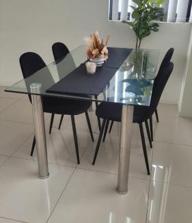 Liverpool Apartment | Modern 2 bedroom & 2 bathroom apartment with stunning Sydney CBD & Skyline Views!
