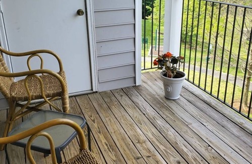 Epping Forest Condo | Modern 2-bedroom condo minutes to downtown Annapolis and Naval Academy.