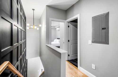 Federal Hill Apartment | Modern 2-Bedroom Gem in Charming Downtown Providence