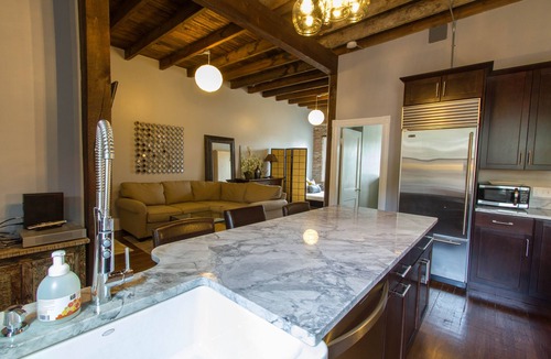 Cleveland Circle Condo | Modern 2-bedroom loft condo near BC, BU, hospitals & train w/parking available.