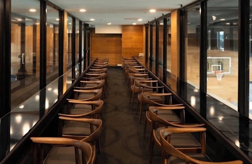 Waterloo Apartment | Modern 2-Bedroom Retreat Near Universities | Gym, Sauna & Theater