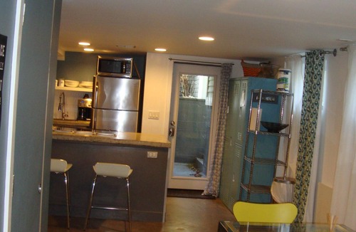 Green Lake Apartment | Modern 2 Bedroom Suite in 1924 Craftsman One Block from Greenlake