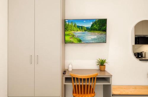 Cremorne Apartment | Modern 2-Person Studios