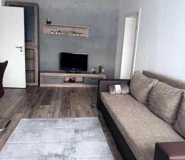 Waldmohr Apartment | Modern 2-Room Apartment with Free Parking and Balcony