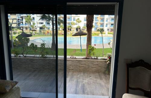 Martil Apartment | Modern 2-room with pool, close to beach, private parking